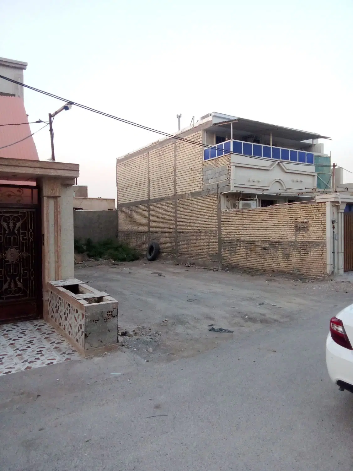 زمین خیابون جمهوری ۱۵۰ متر
