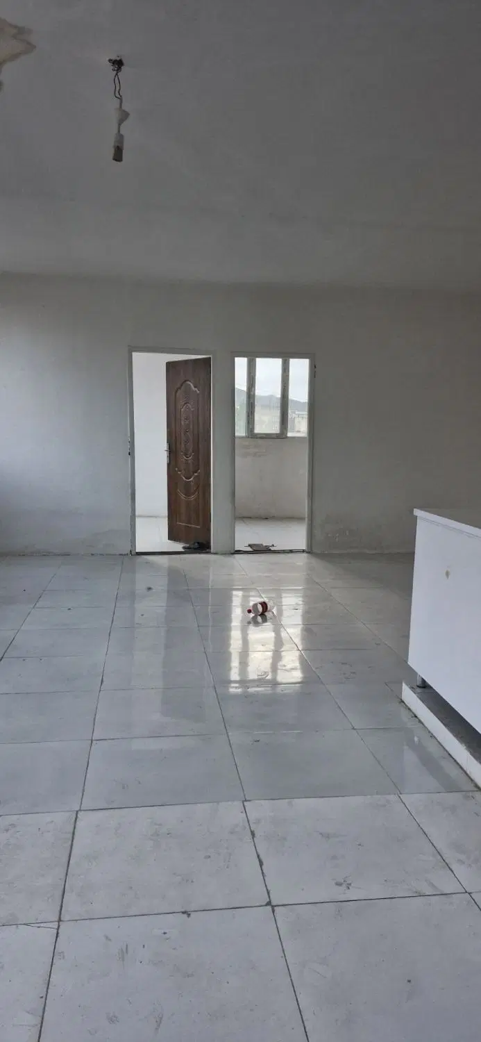 ۹۰متر_۲خواب_کف سرامیک_کابینتMDF_سر نبش