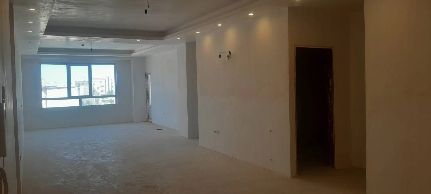 آپارتمان 130 متری - 3 خواب- شهرک وحدت