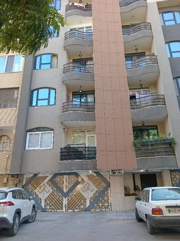 آپارتمان لوکیشن عالی اوایل هفت تیر