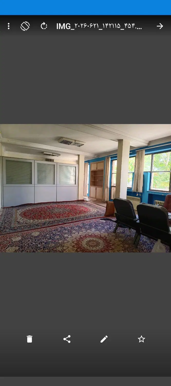دفتر اداری در موقعیت عالیمقابل پرده سینما هویزه