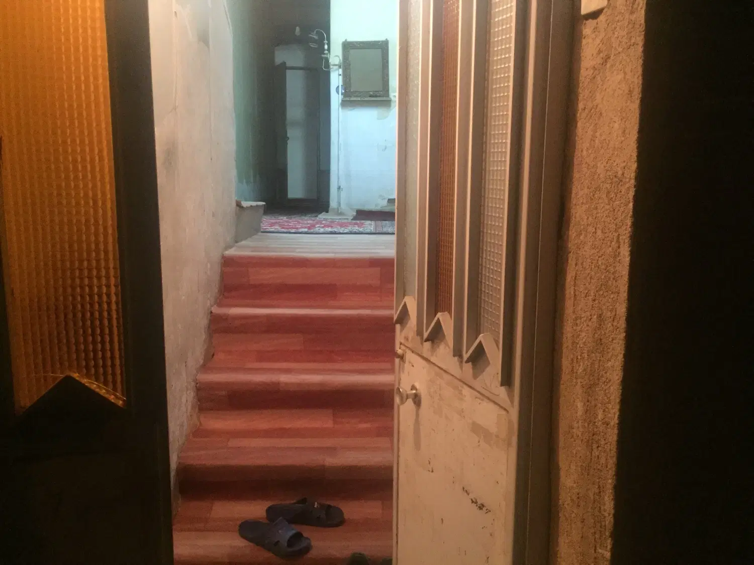 ملک دوکله تجاری مسکونی بر چهارمردان