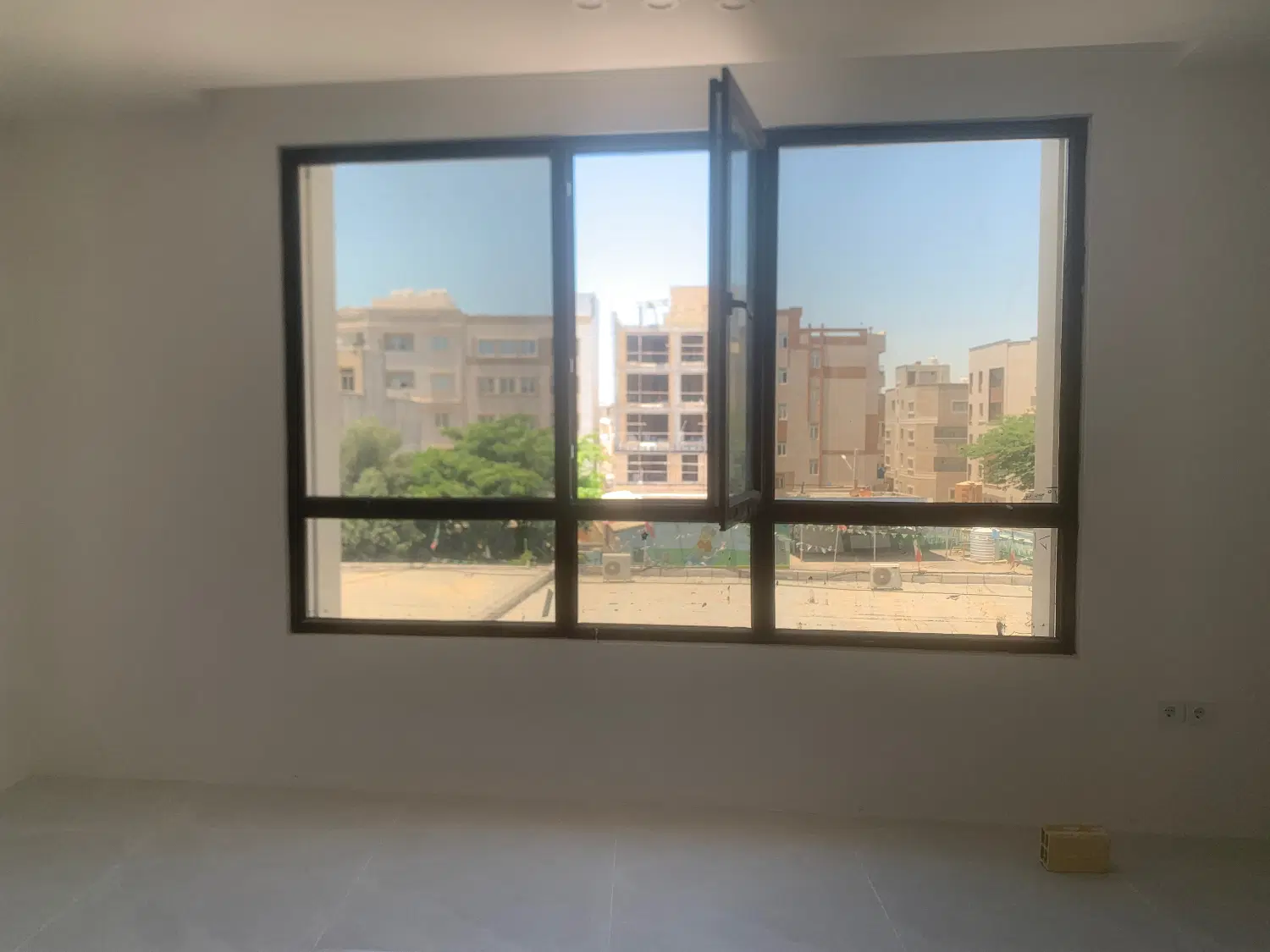 فروش زمین ۱۸۵ دو نبش مسکونی خواجه ها