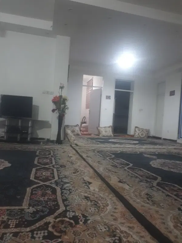 منزل ویلایی درب حیاط