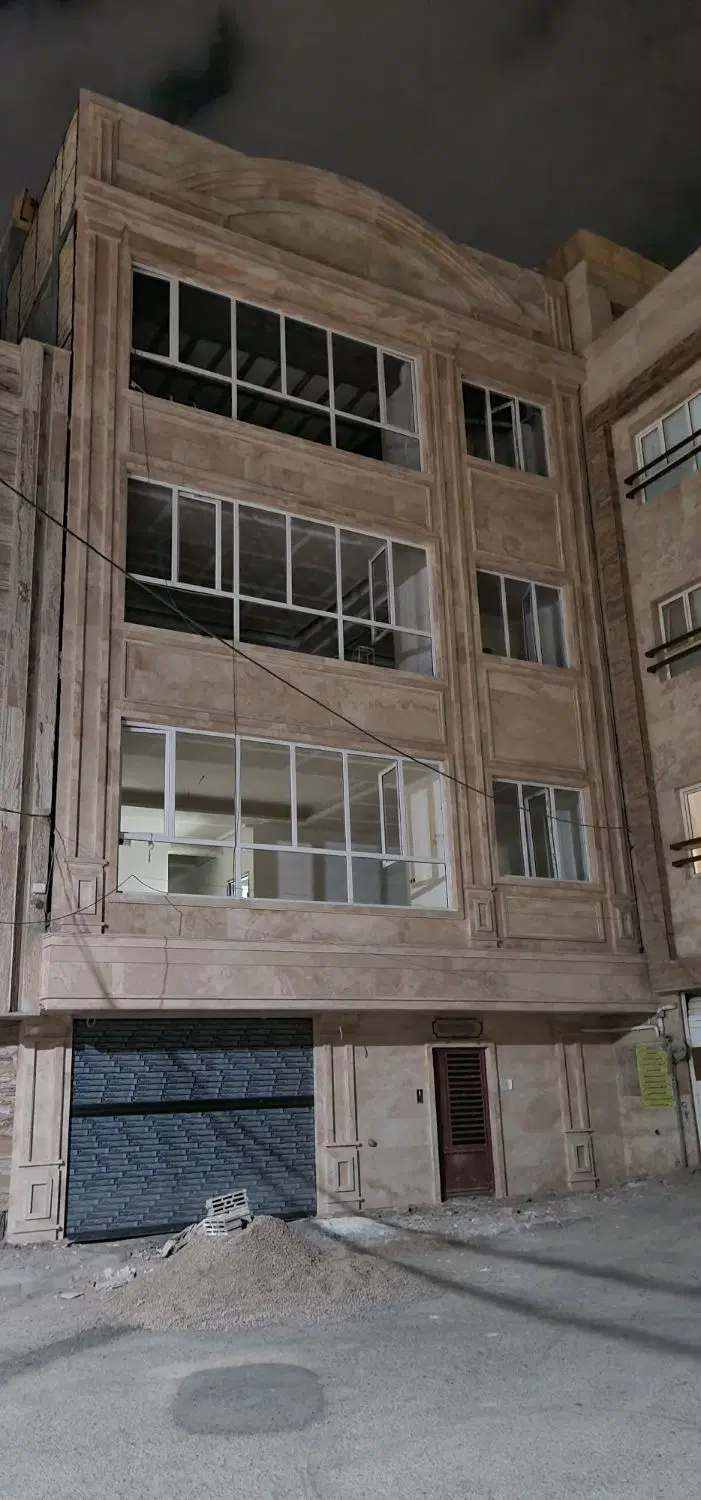 آپارتمان ویلایی تکواحدی