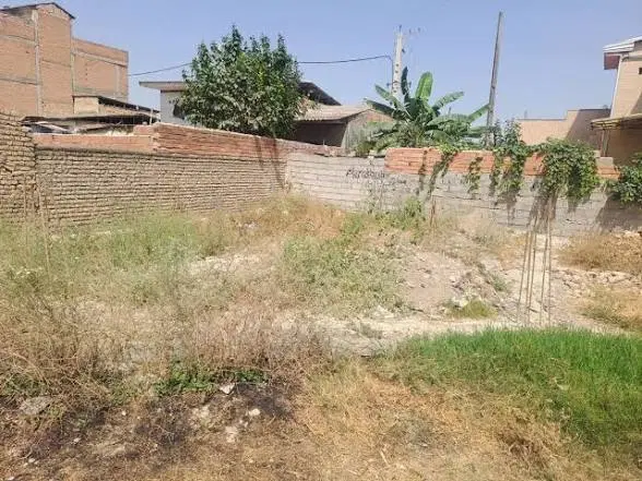 زمین ۱۸۰ متری واقع در اوجابن