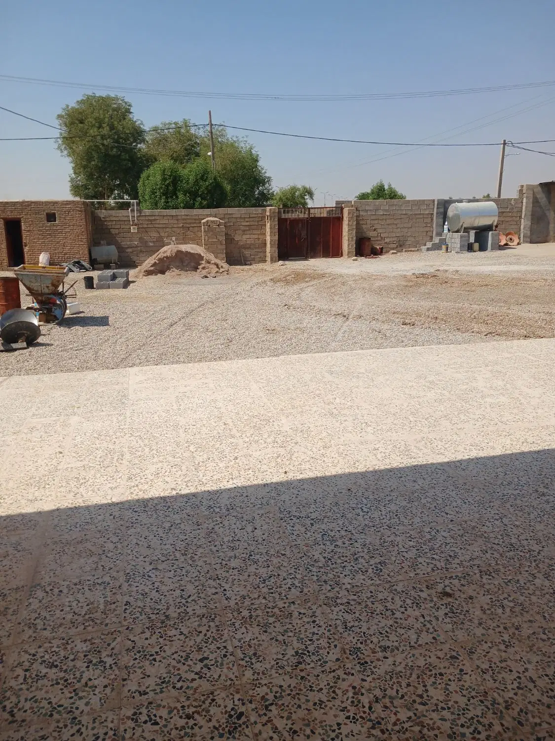 فروش مجوز‌مرغداری‌گوشتی‌در‌حومه‌دزفول ۳۰هزار‌تایی