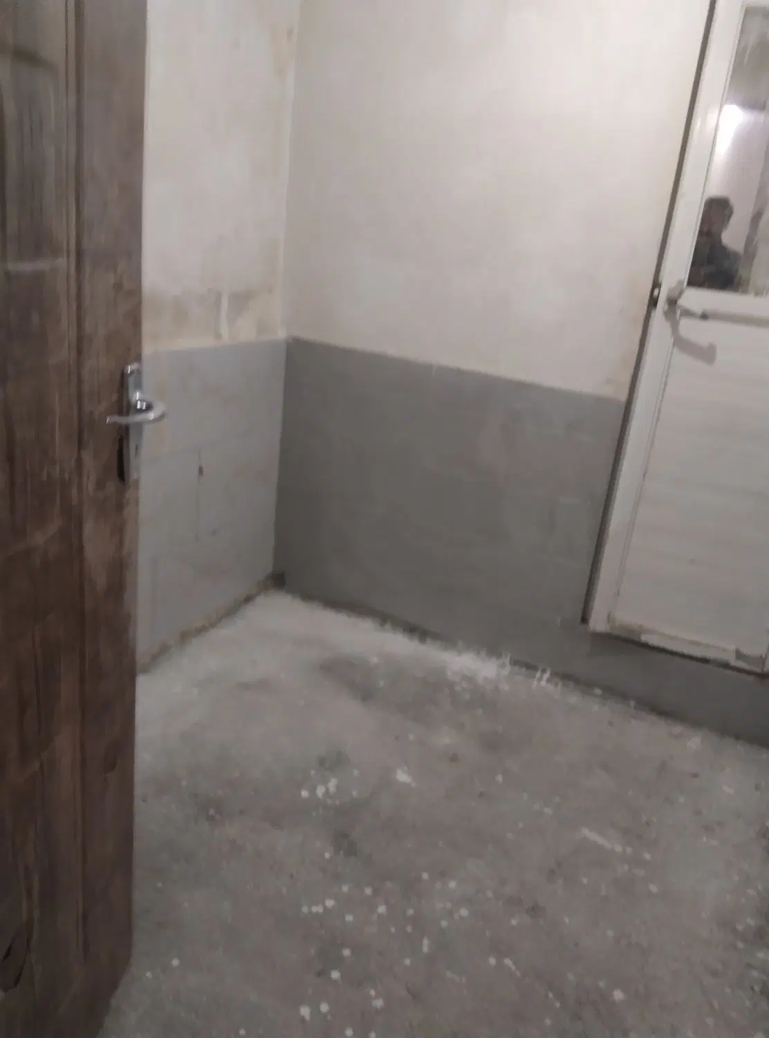 آپارتمان راه جدا هم کف