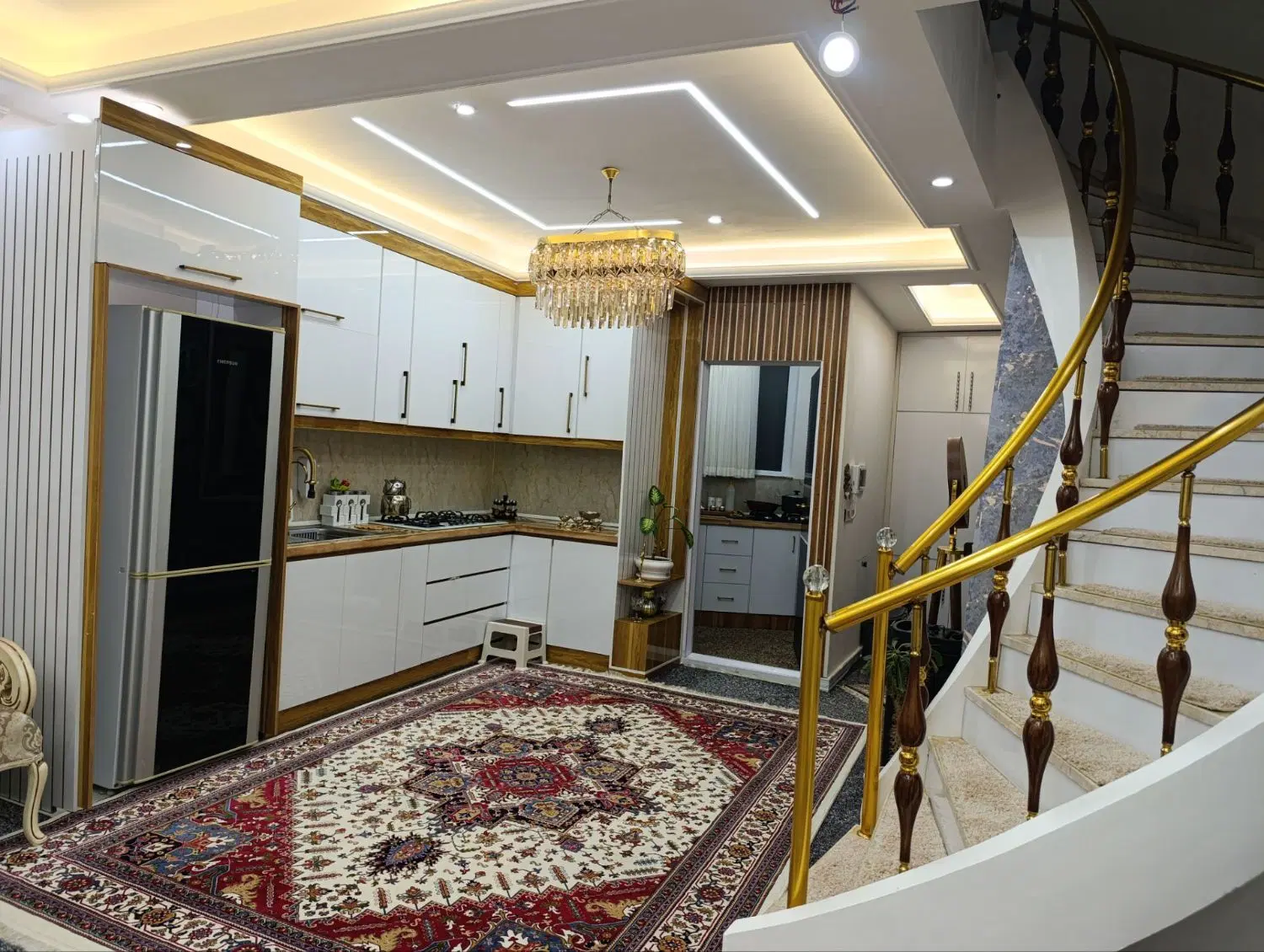 خانه دوبلکس با مغازه