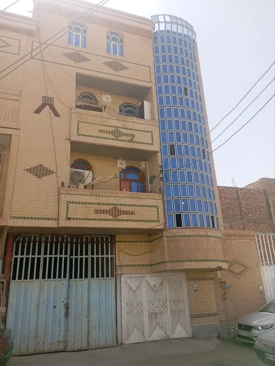 فروش یکجا یا تکی تکی آپارتمان مسکونی