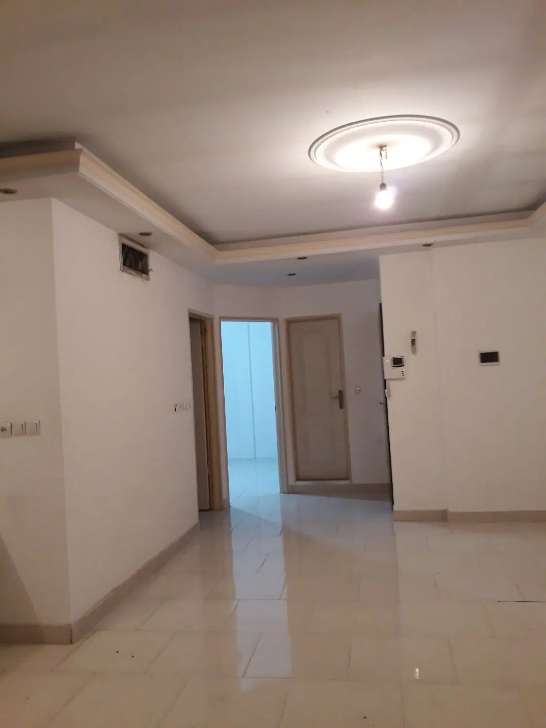 اپارتمان رهن اجاره  ۷۵ متر مشیریه