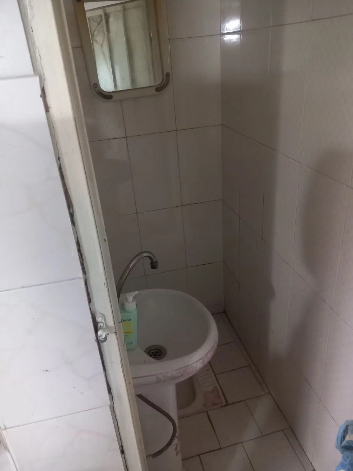 اجاره مغازه ۳۰متر ۱۰ بالکن