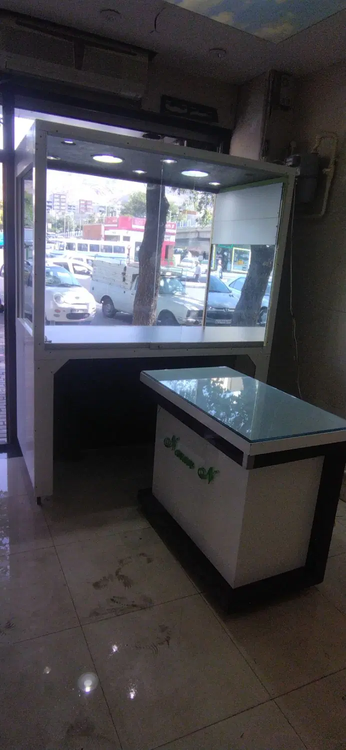 اجاره مغازه در چهاراه عباسی (فقط برای زرگری )