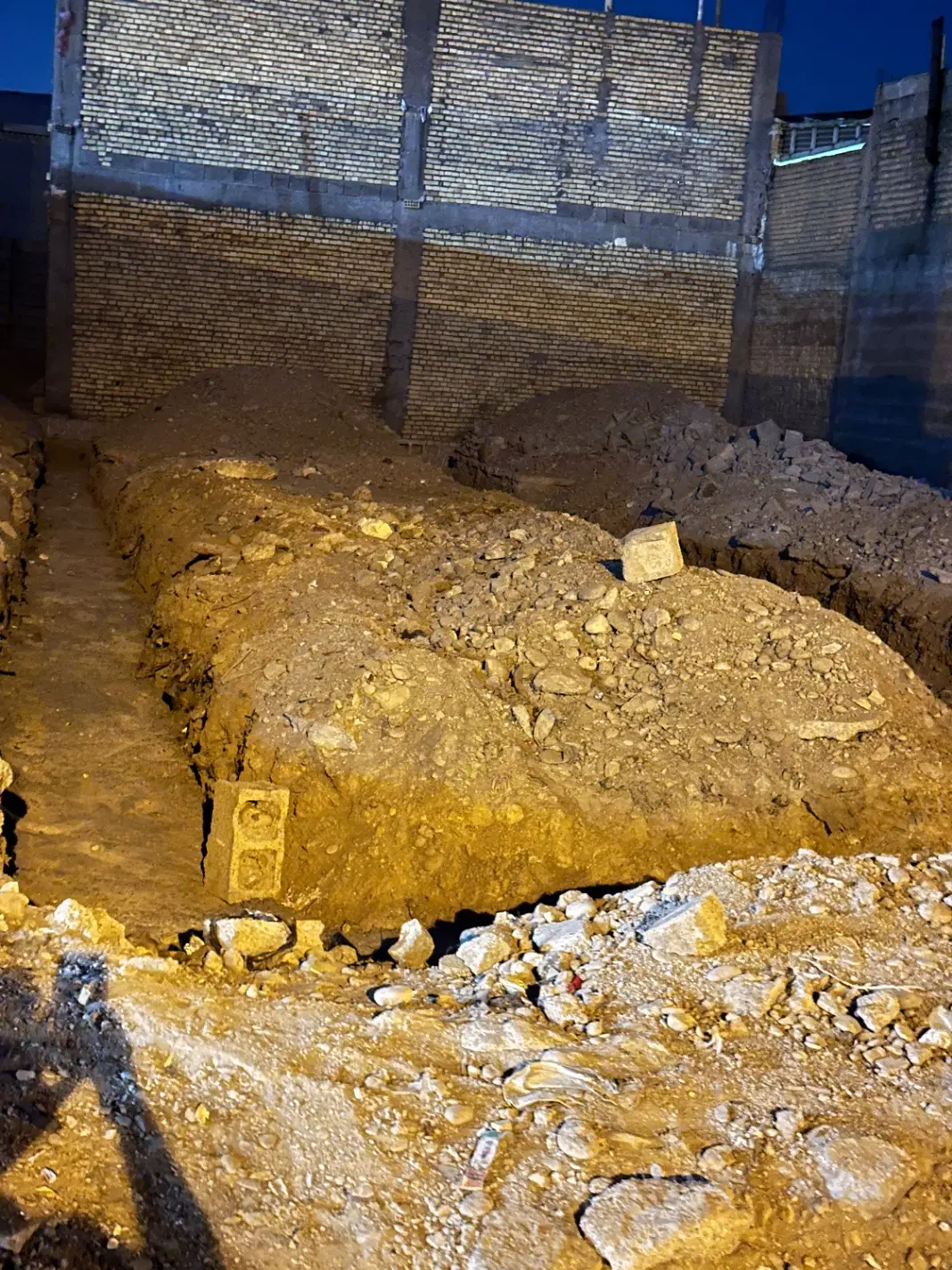 زمین مسیر ۲۴متری ۱۰۰ متر