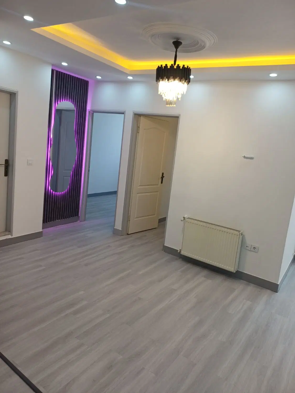 ۷۲ متر دوخوابه  طبقه اول پارکینگ فاز یک اندیشه