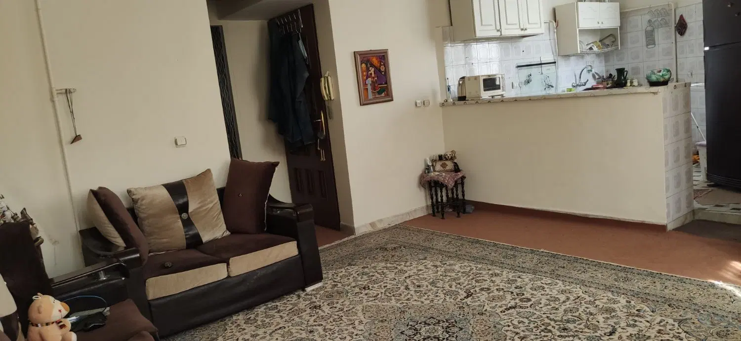 یک واحد مسکونی و اداری خیابان سجاد جنوبی