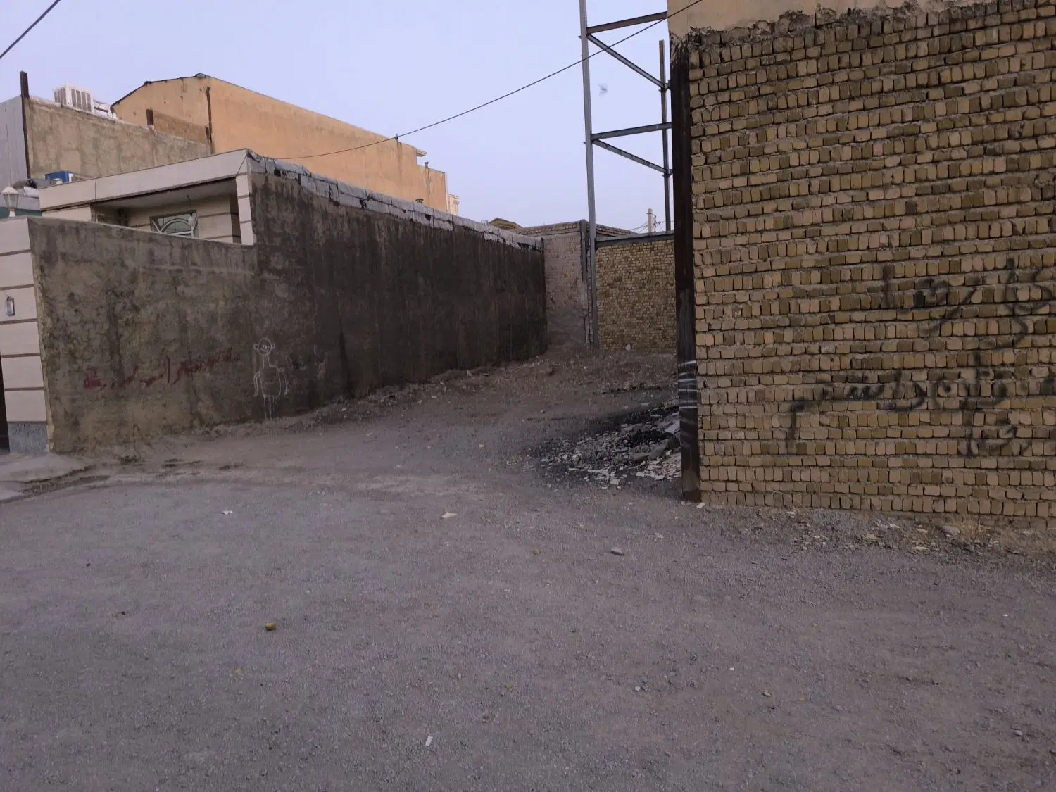 زمین ۱۱۰متری ۶۰ متری