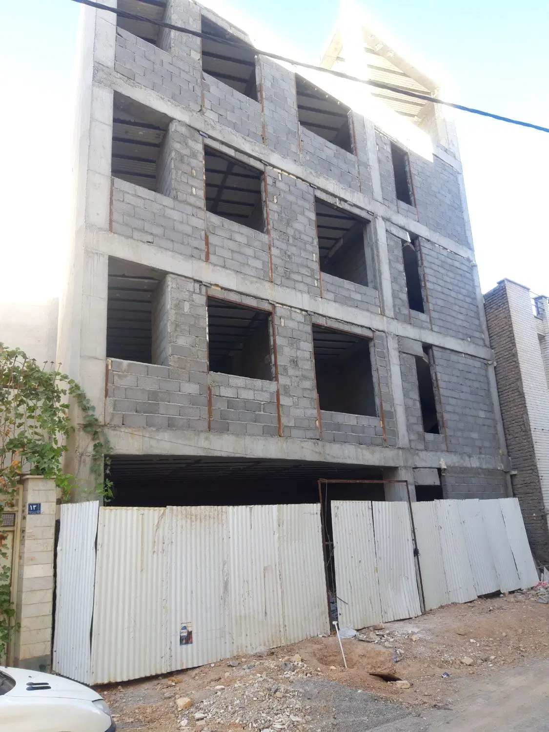 آپارتمان ۴ طبقه