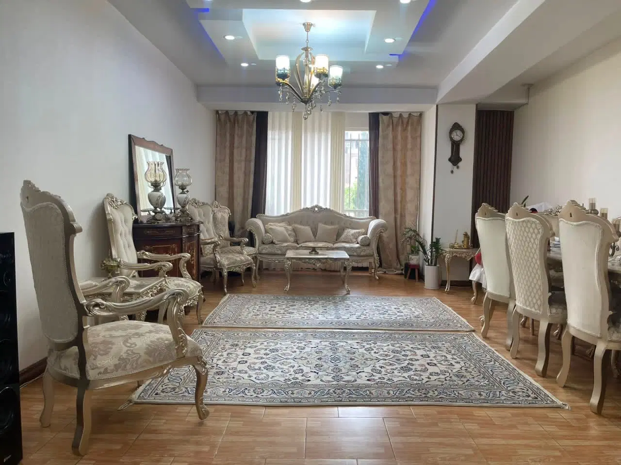 90 متر دو خواب(سنددار)آفتابگیر فول دیزاین