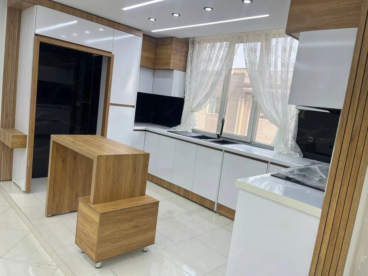 ۷۰متر_پارکینگ انباری بالکن سنددار
