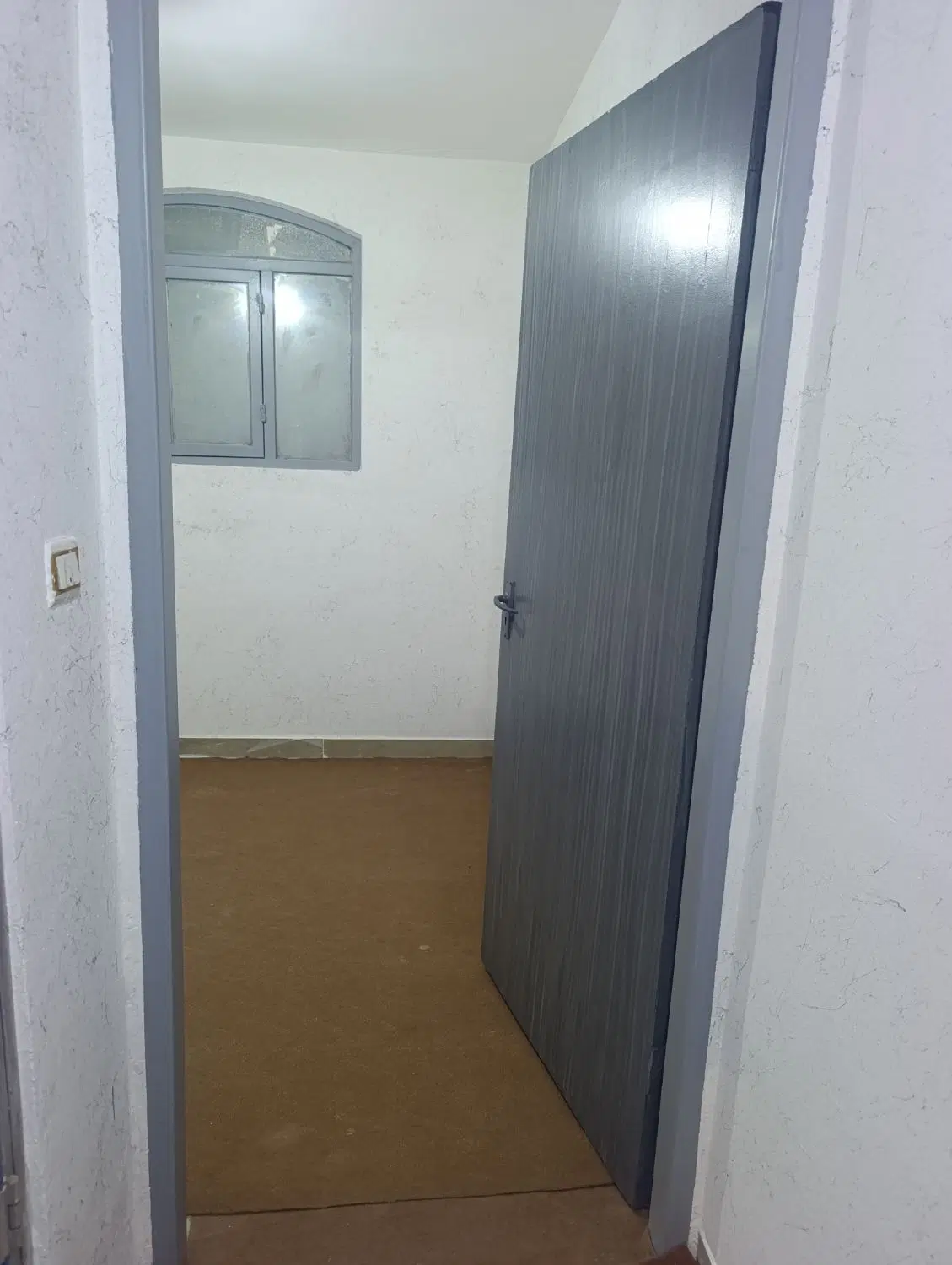 منزل مسکونی دوخواب طبقه دوم یاوران 19