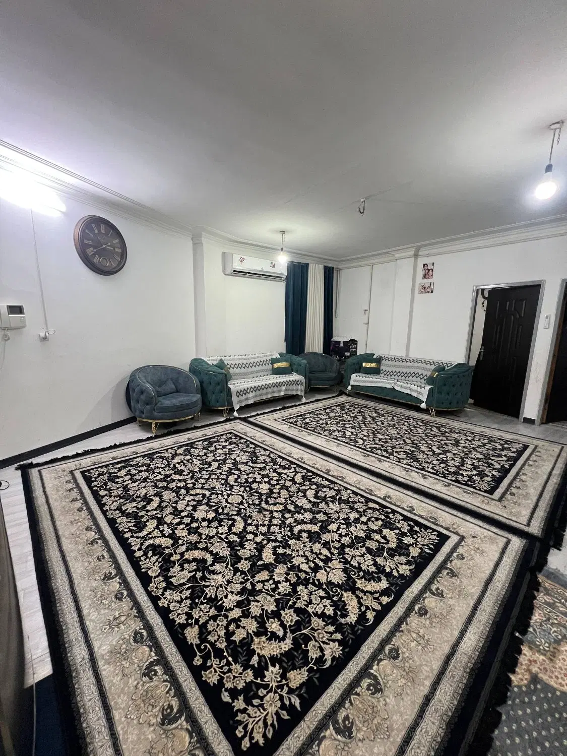 واحد ۸۶ متری ۲۵۰ دستگاه خ پاسداران