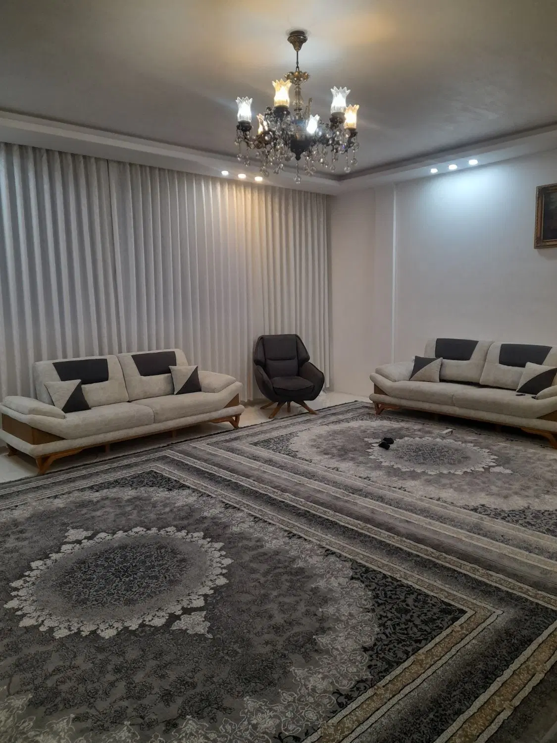 واحد لوکس رهن اجاره
