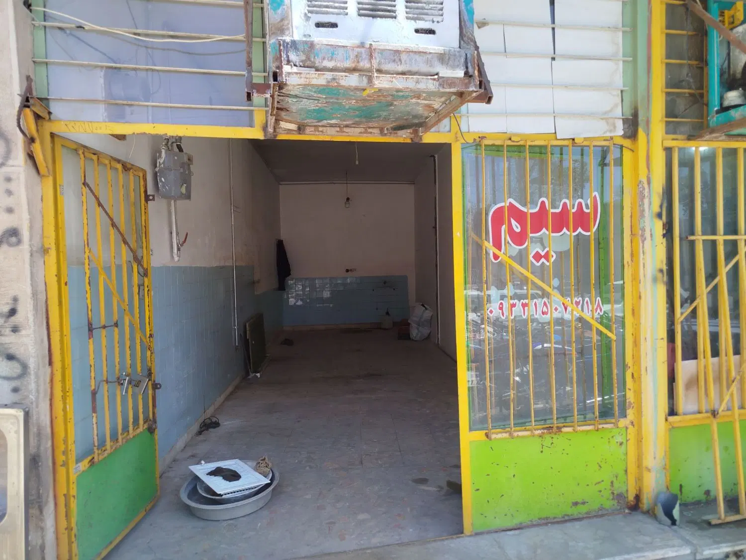 مغازه تجاری ۳۳متر بر حافظ شمالی