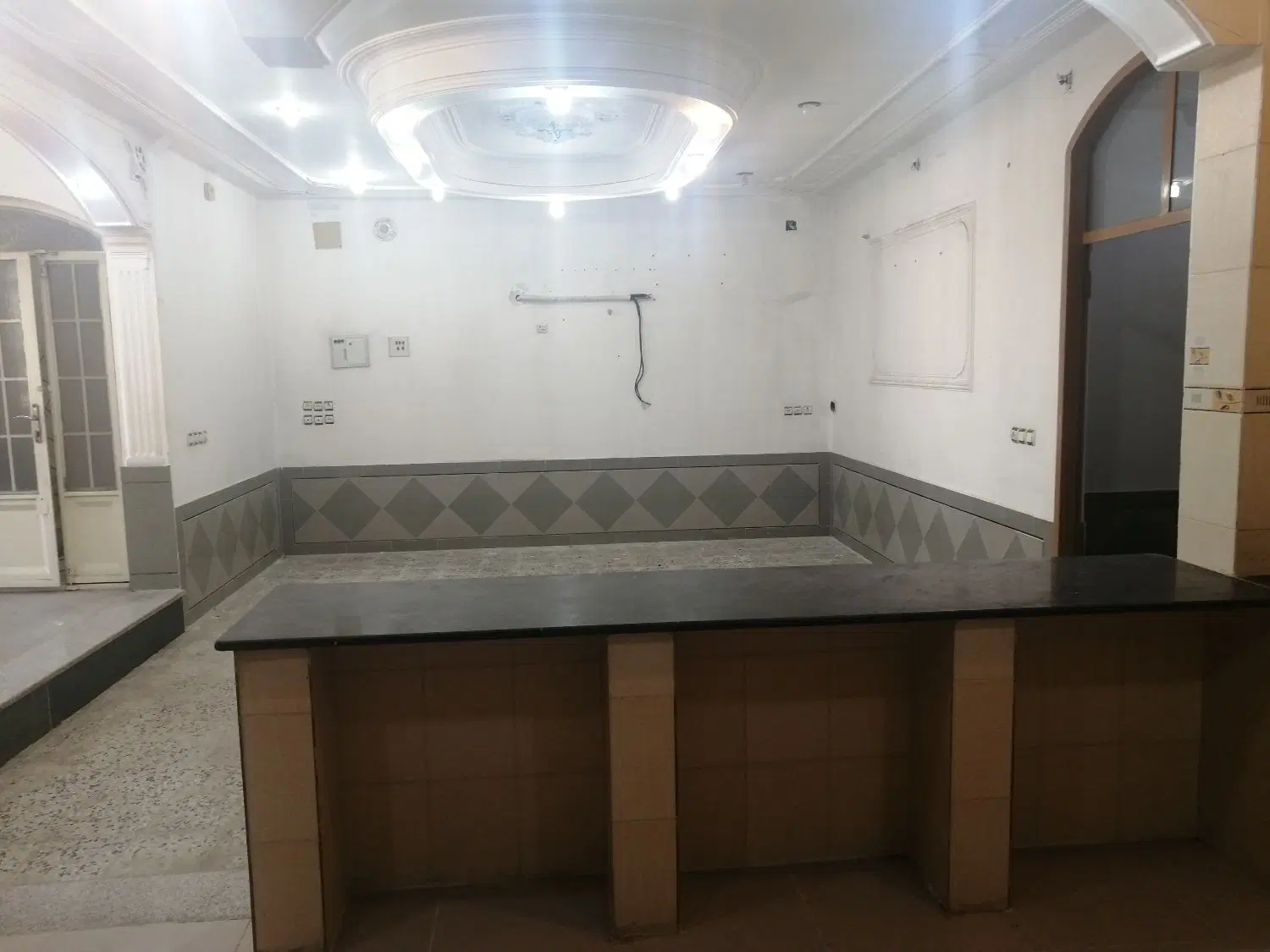 اجاره لوانتور