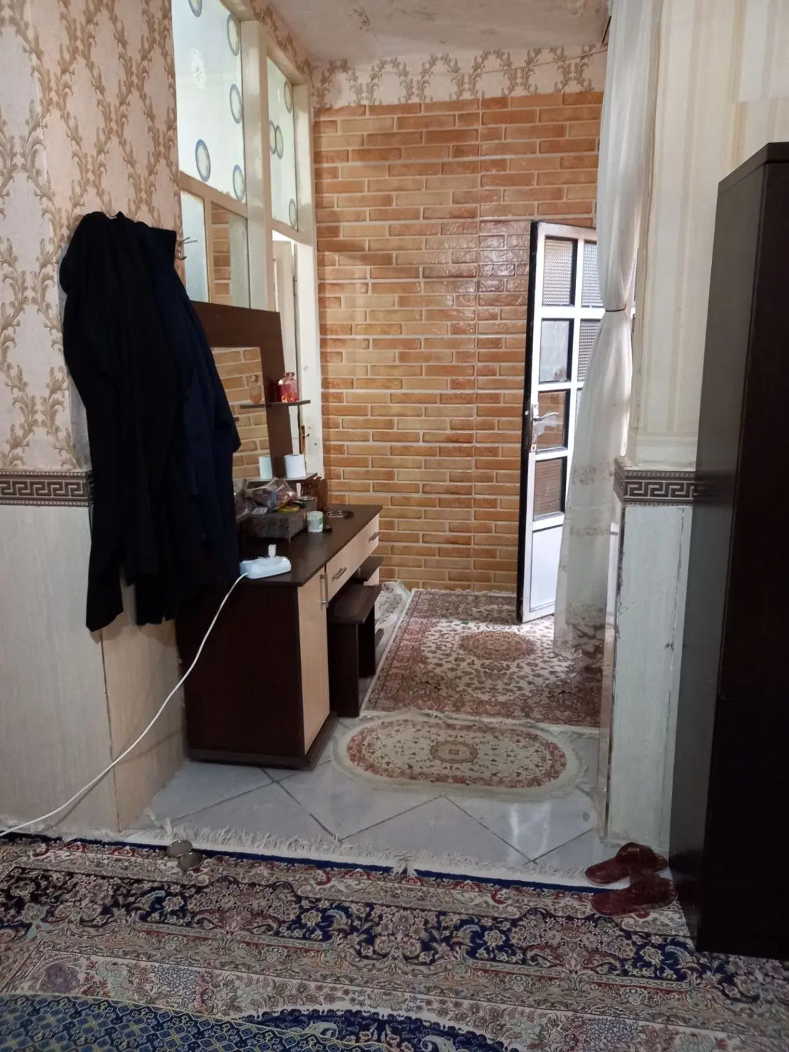 خانه 75متری کلا 2واحده با امتیاز بالا پشت بام