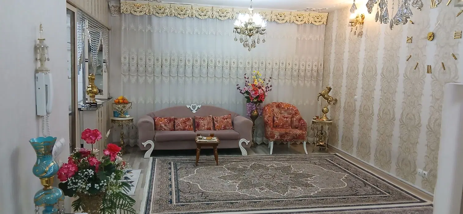 آپارتمان در نیایش ۱۱