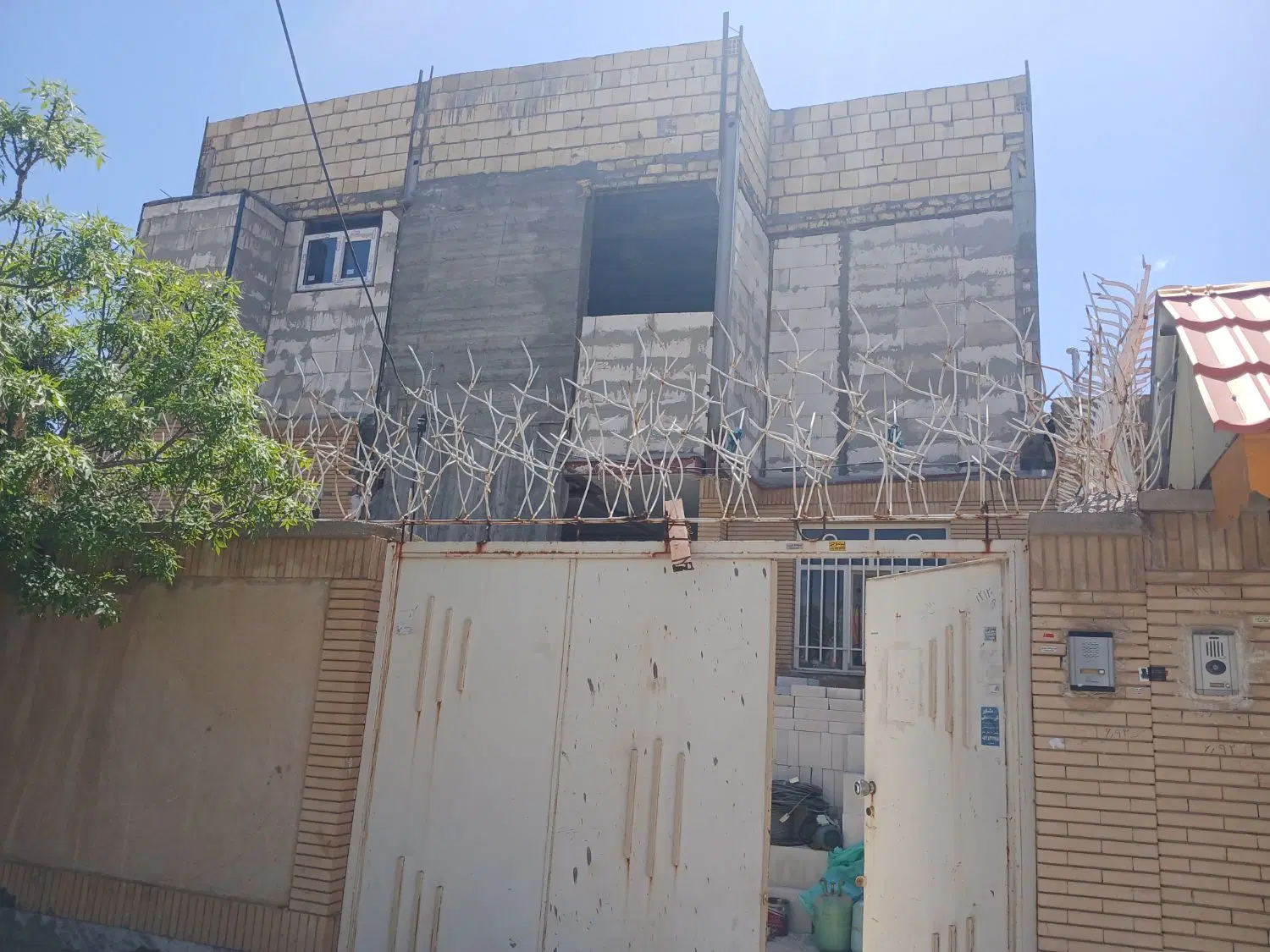 سفتکاری شریعتی