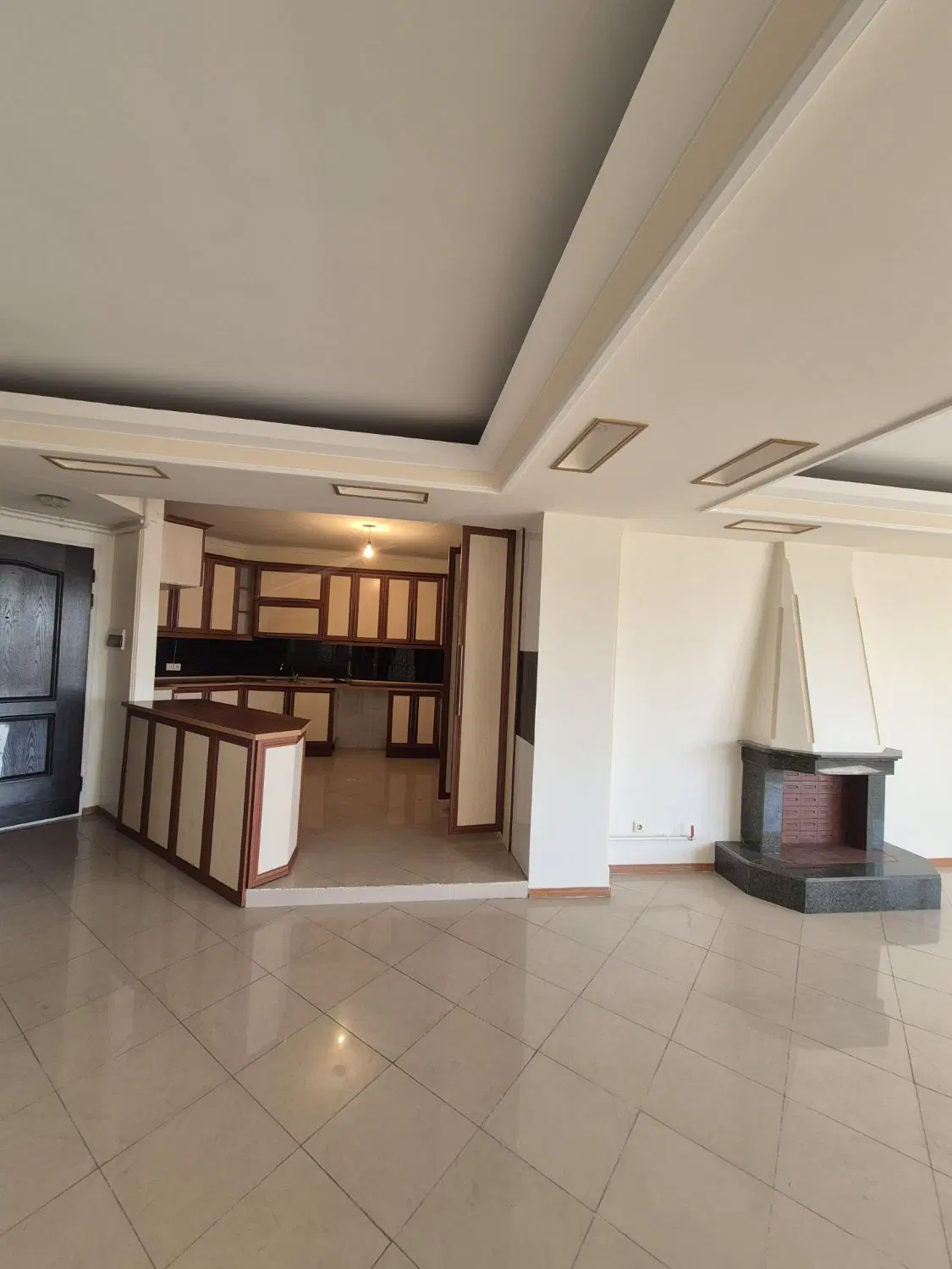 فروش آپارتمان دو خوابه در رشدیه