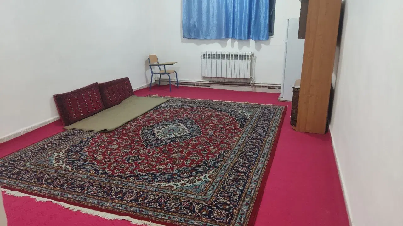 زایر سرا