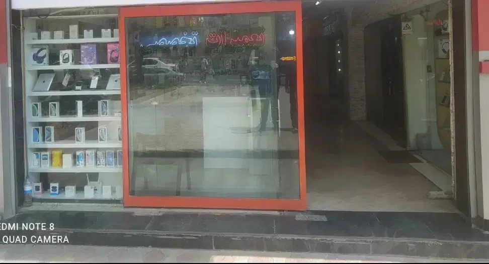 ۱۰ متر تجاری ۲ نبش