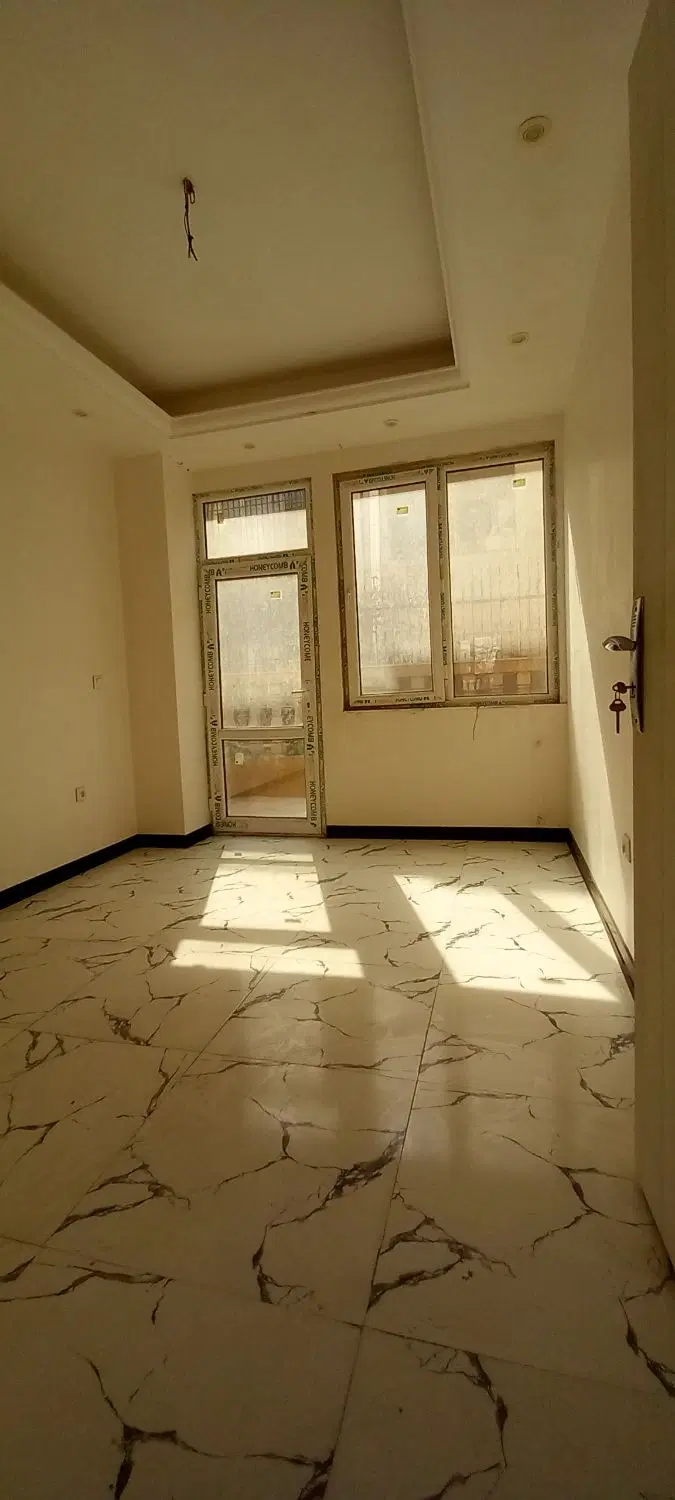 اپارتمان ۱۱۸ متر شخصی ساز