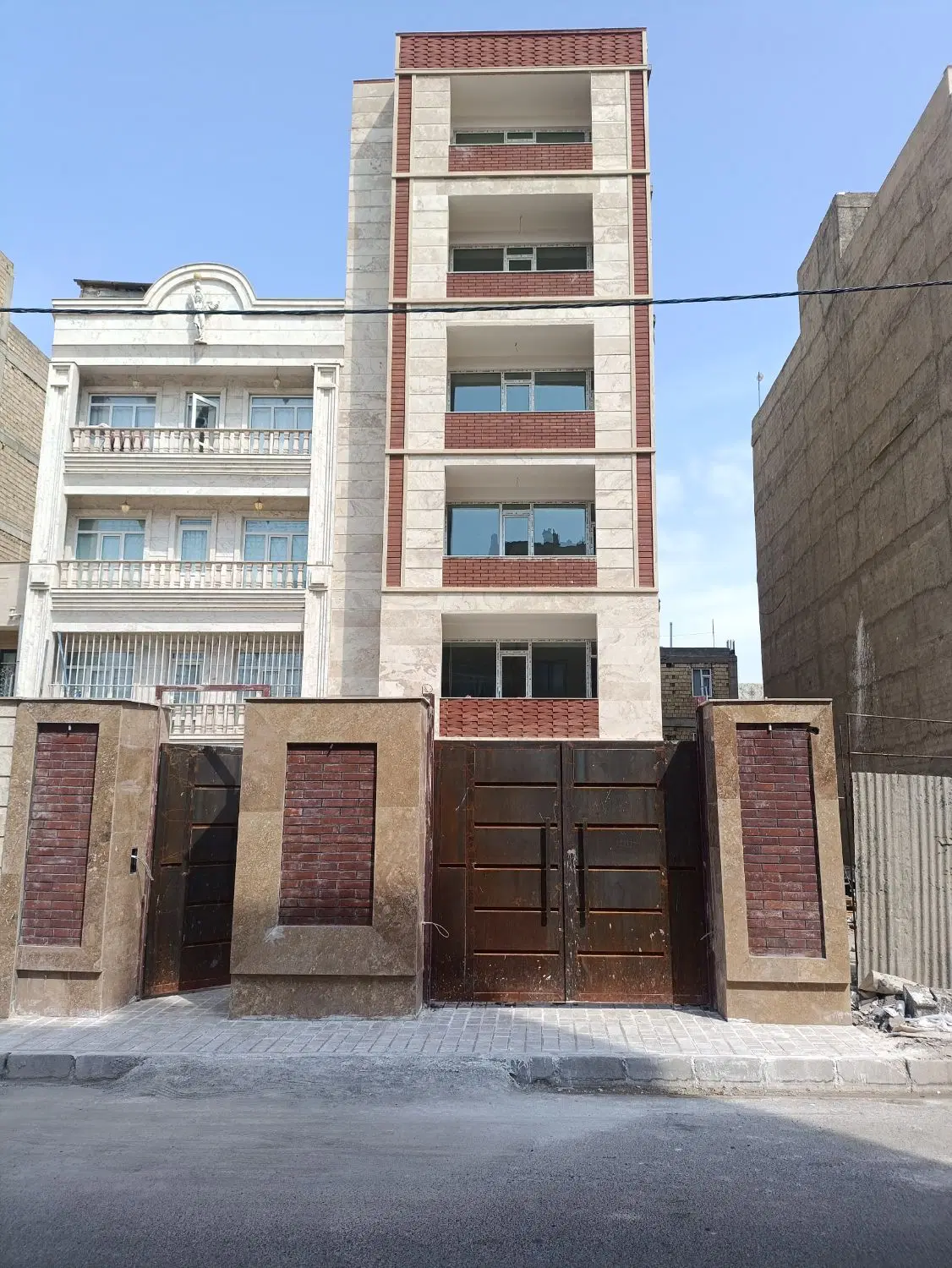 آپارتمان نو ساخت ماهدشت