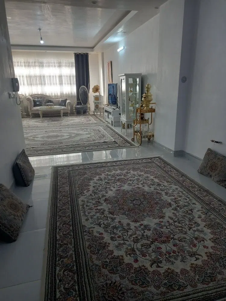 رهن واجاره یک طبقه آپارتمان ۱۱۰متری