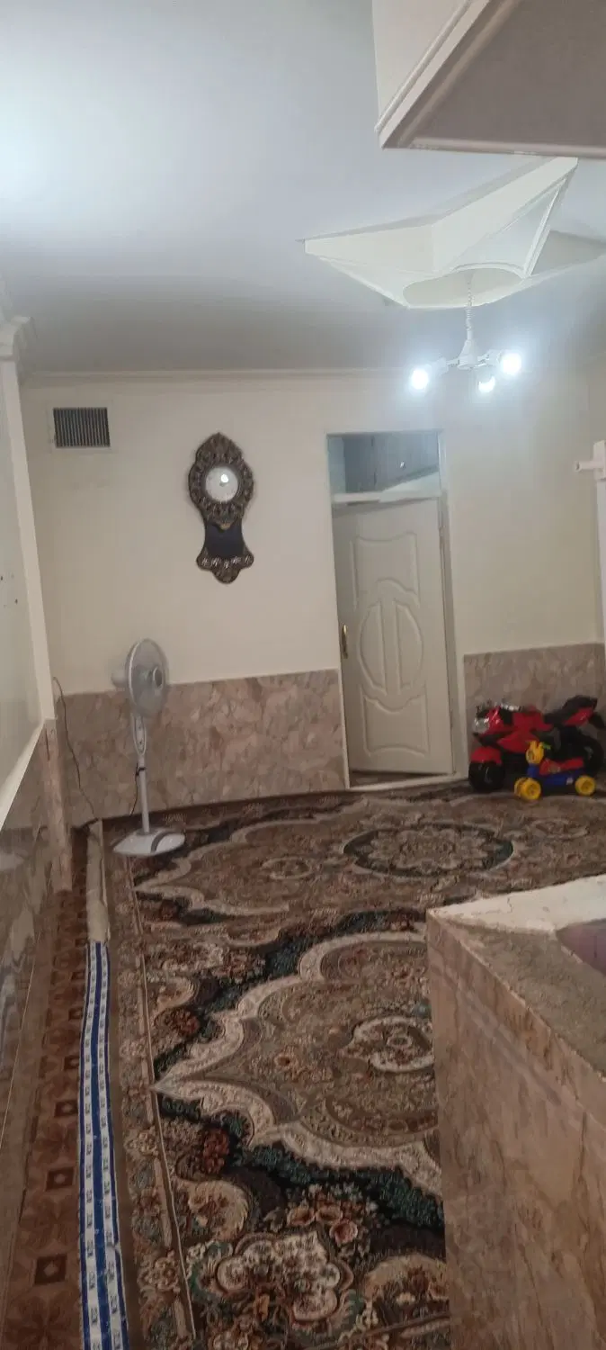 خانه دو طبقه نقلی سی متری پایین - تر و تمیز
