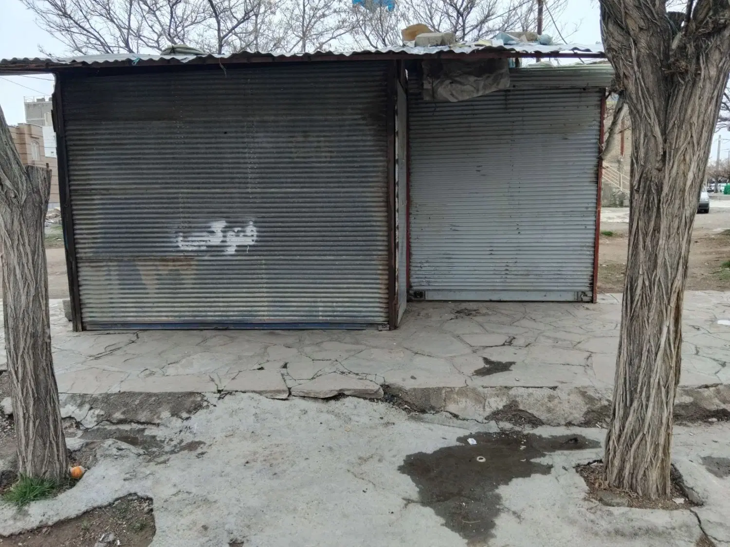 دکه چهار راه فرهنگیان