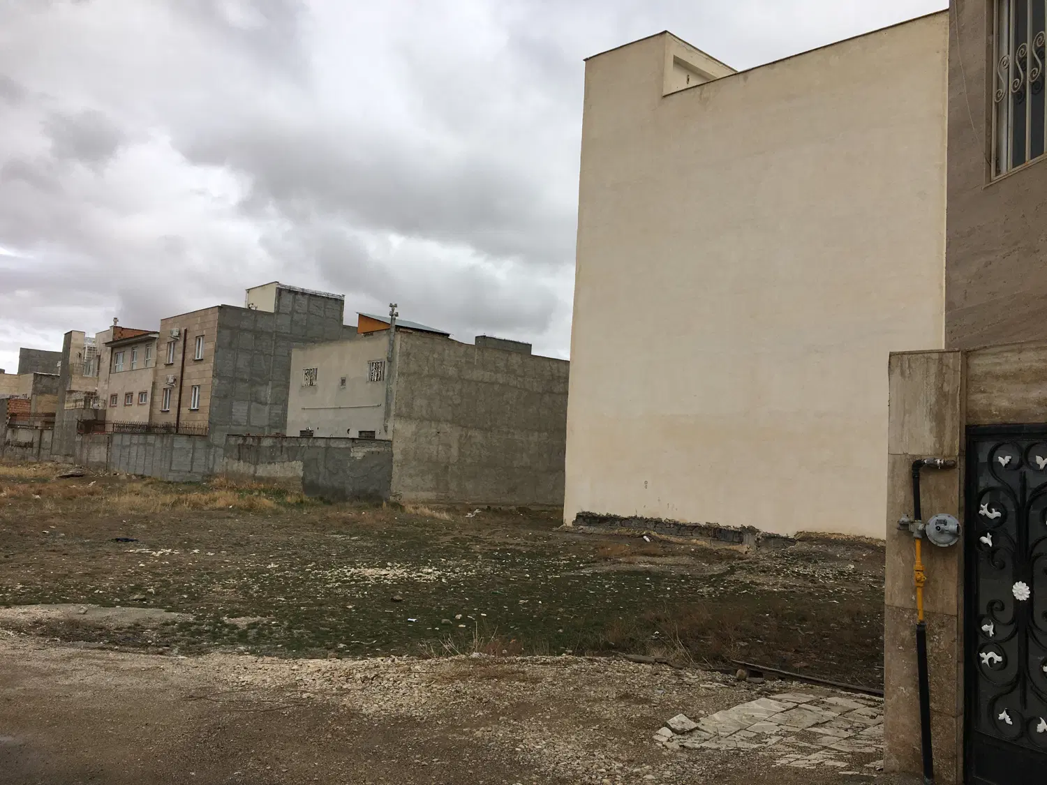زمین مسکونی شهرک مخابرات