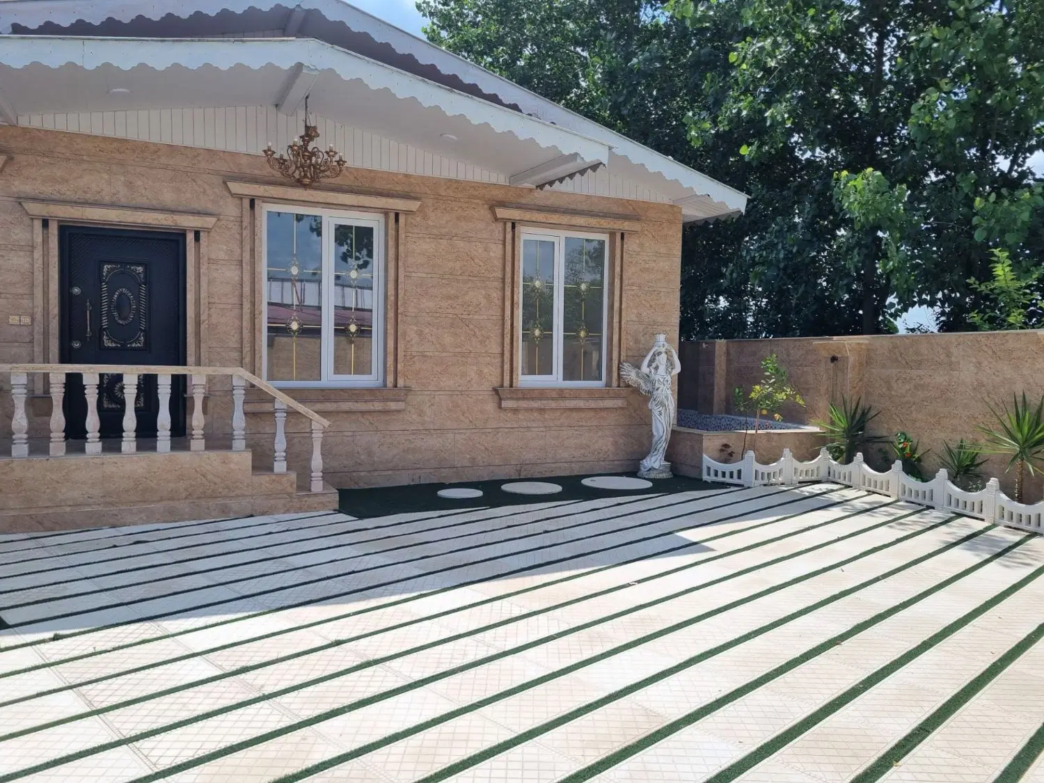 خانه ویلایی استخر دار رو باز رشت_خشکبیجار