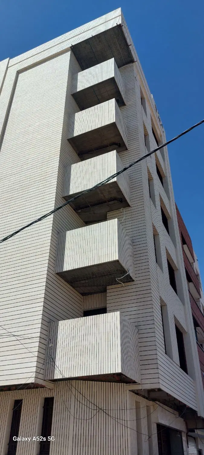 زمین  تجاری