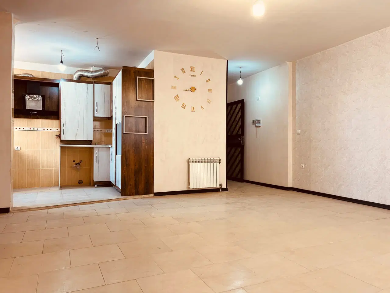 اپارتمان یکخوابه صدرا