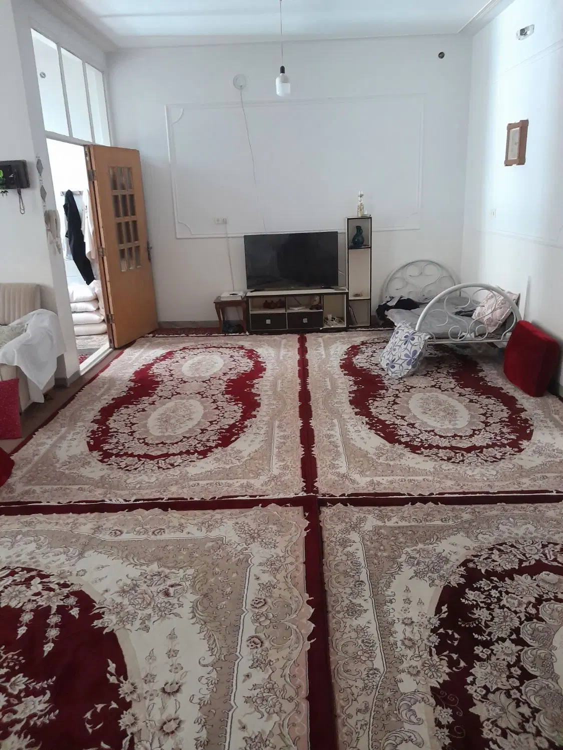 منزل به مساحت ۲۵۰ متر دو کله