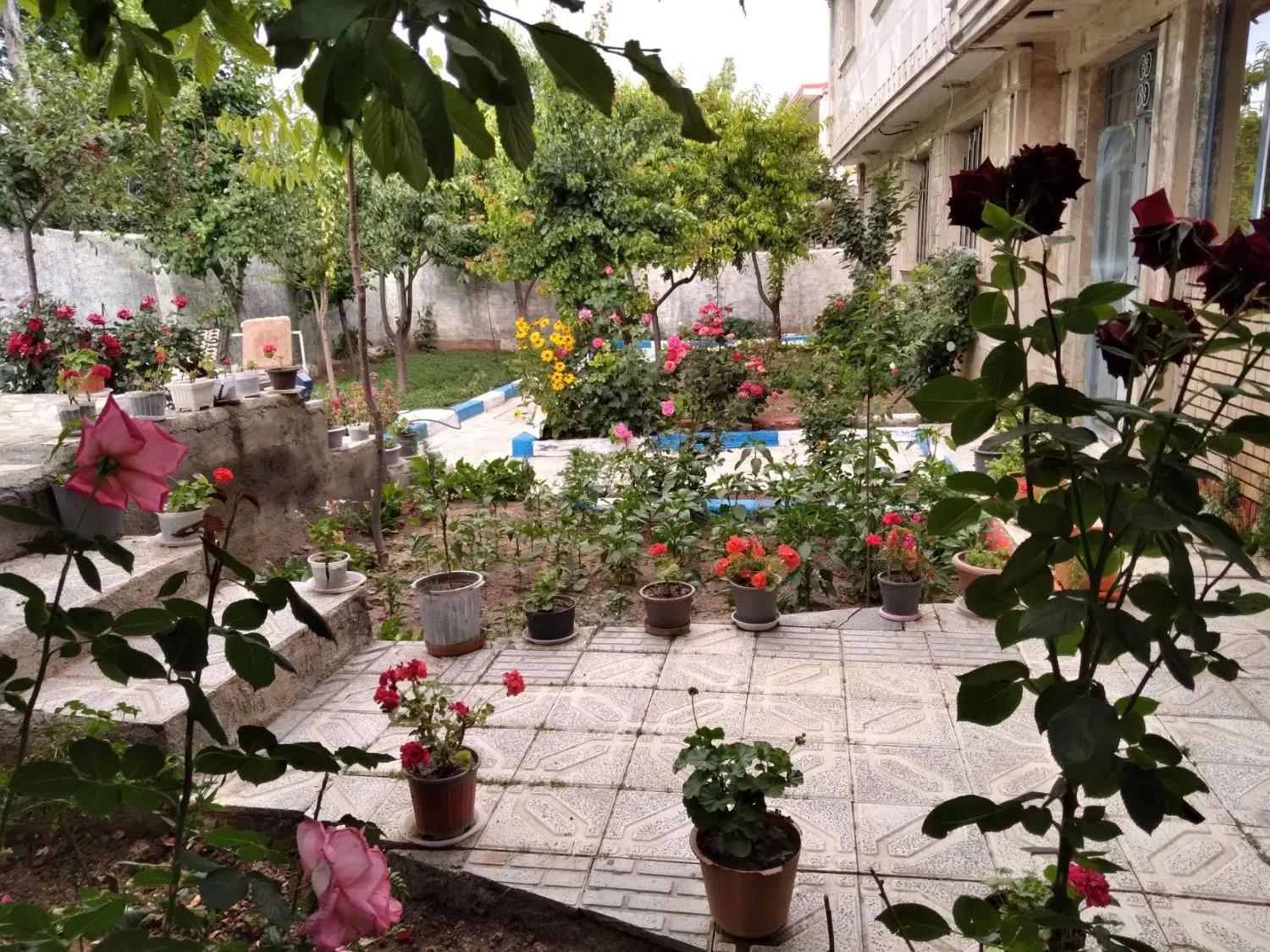 آپارتمان ۹۰ متری