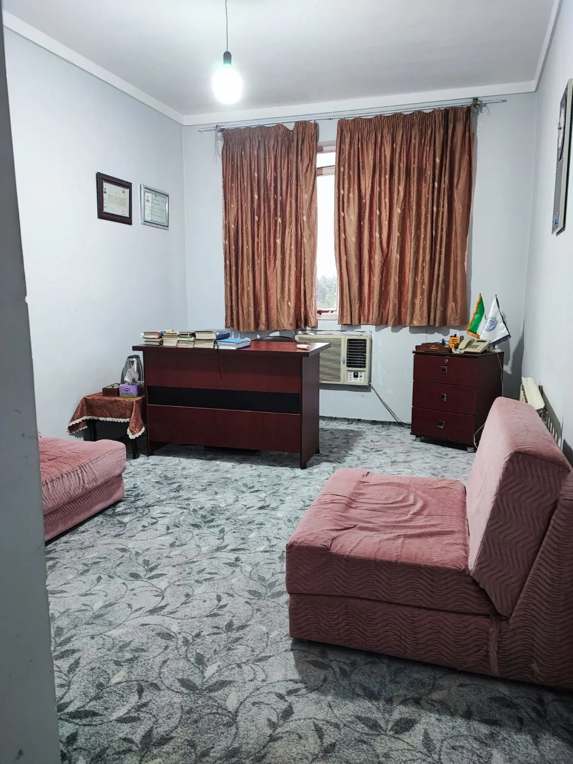 دفتر کار مناسب و آرام و بیصدا