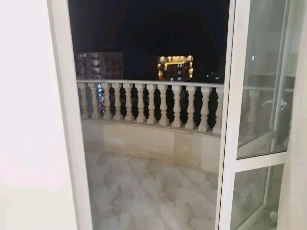 آپارتمان 105 متری فول مرکز شهر زیر قیمت منطقه