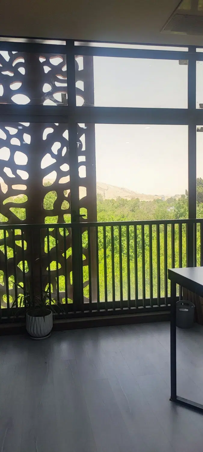 زمین 1400متری بر کمربندی