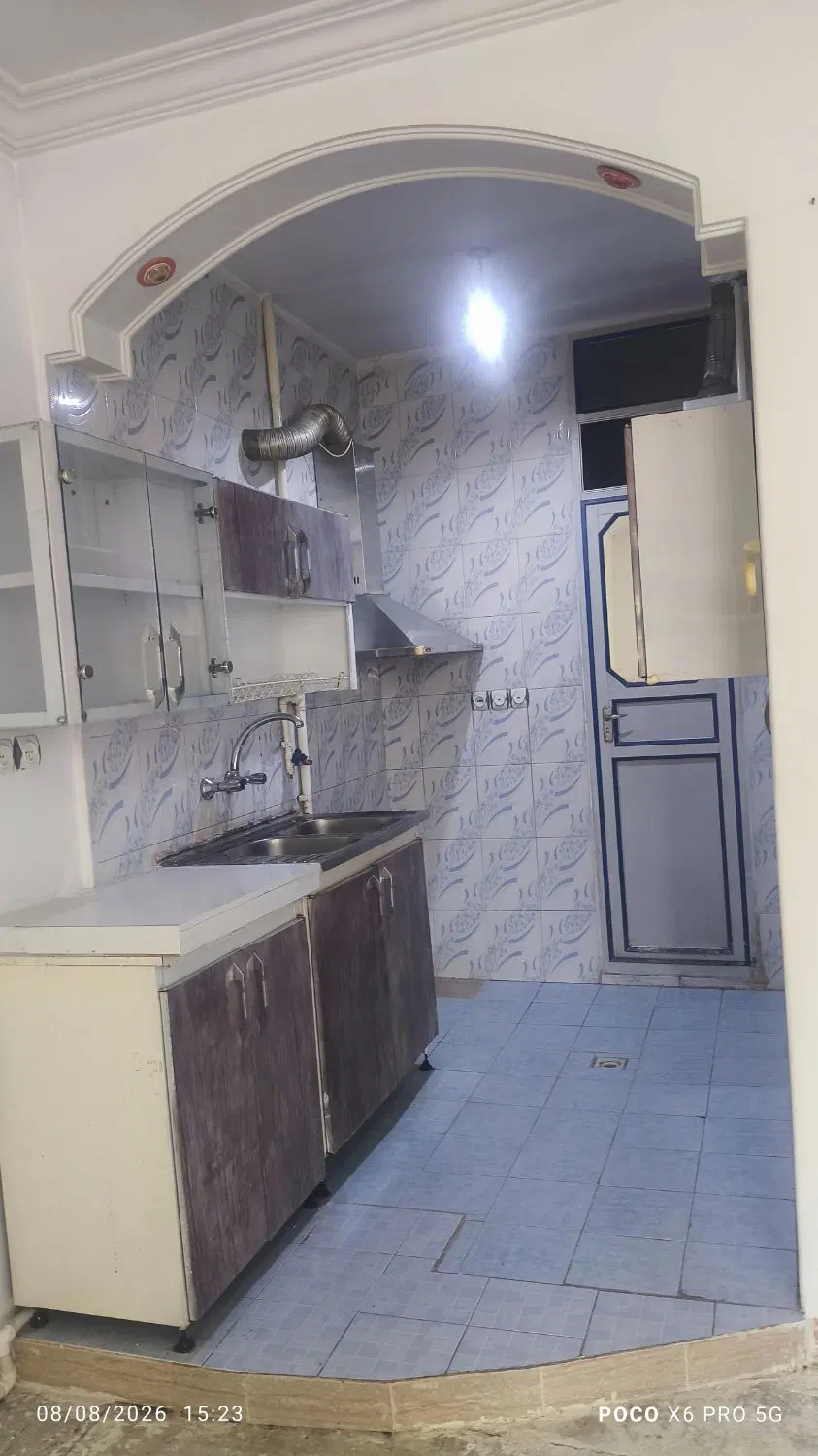 لکس بالا خ جامی بیمارستان یازهرا